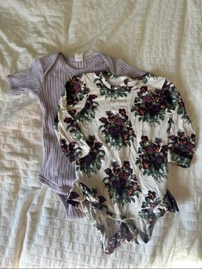 kate quinn Lilac Ribbed Bodysuit & Cream Floral Long-Sleeve Bodysuit